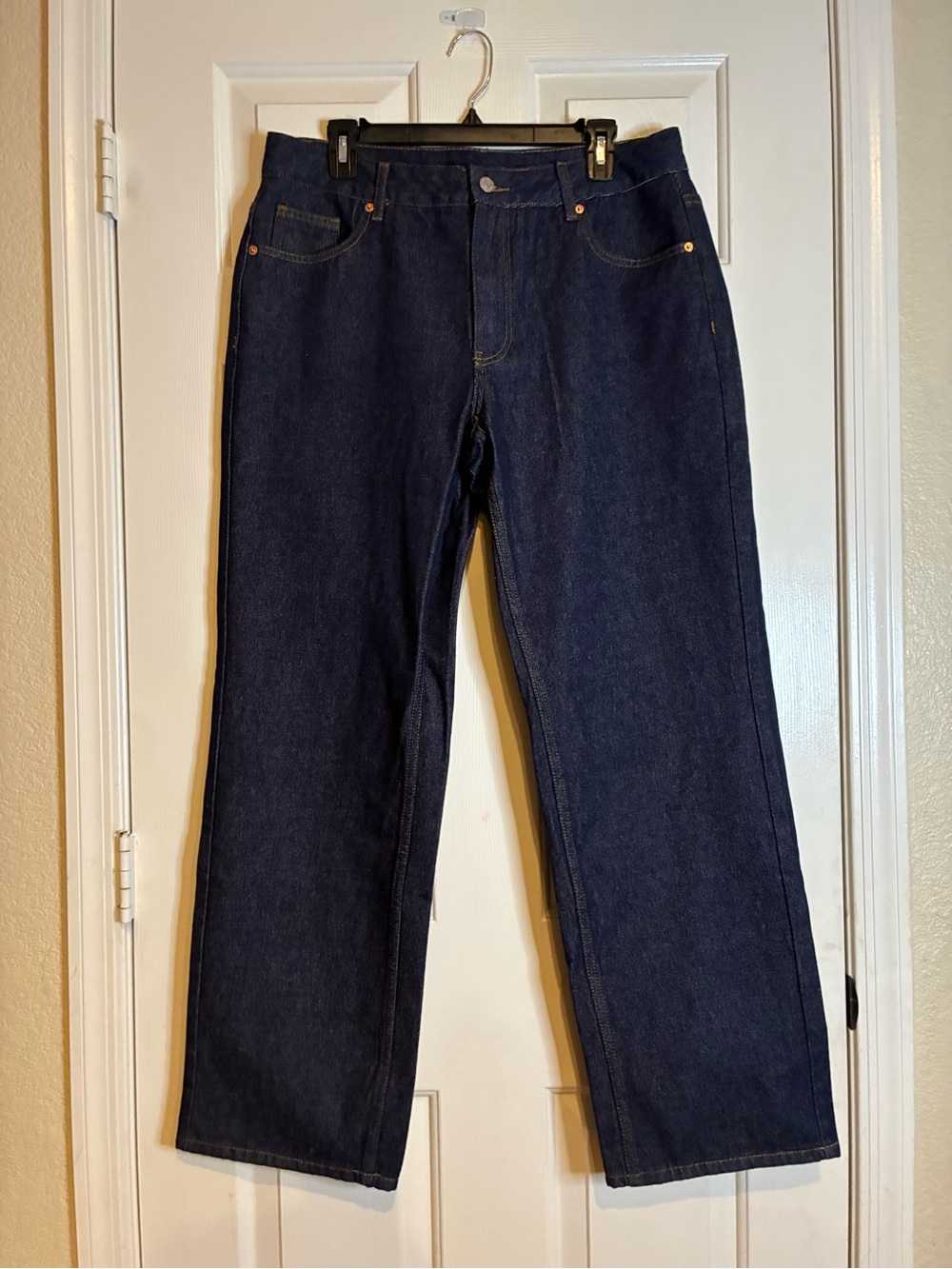 Men's Straight-Leg Jeans in Deep Indigo